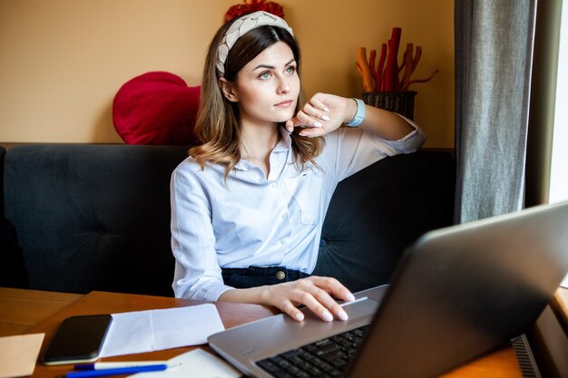 Jak otworzyć self employed w UK online?