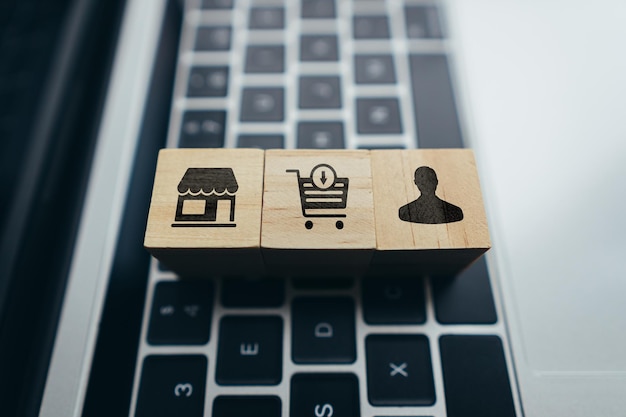 Co powinien zawierać regulamin sklepu internetowego?