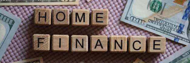 Ile trzeba zarabiać na kredyt 700 tys?