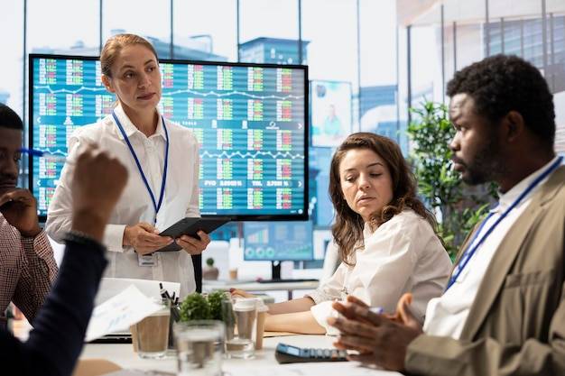 Fundusz własności pracowniczej PKP SFIO jak sprzedać udziały?